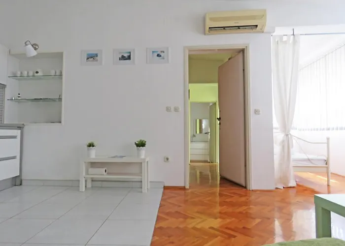 Kala De Flores With Balcony And Apartament *