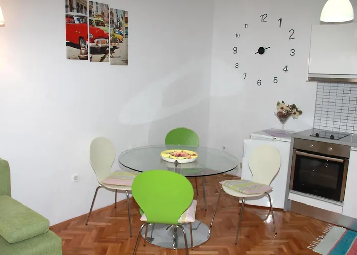 Apartament Kala De Flores With Balcony And