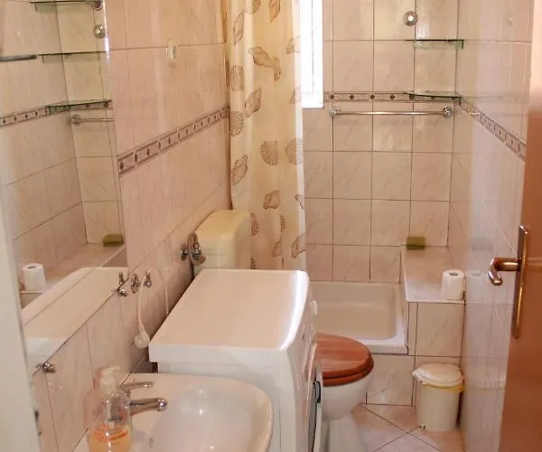 Kala De Flores With Balcony And