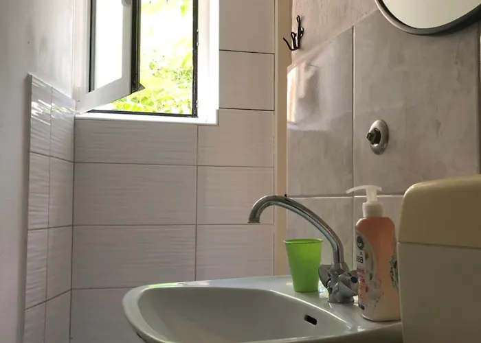 Apartament Kala De Flores With Balcony And Szybenik