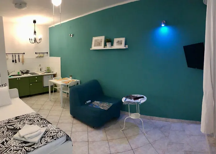 Kala De Flores With Balcony And Apartament *