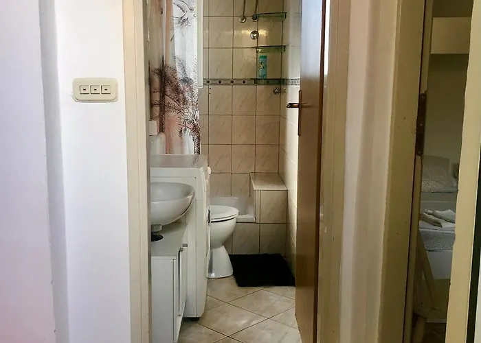 Kala De Flores With Balcony And Apartament