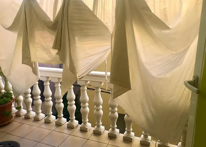 Kala De Flores With Balcony And *