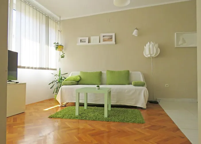 아파트 Kala De Flores With Balcony And