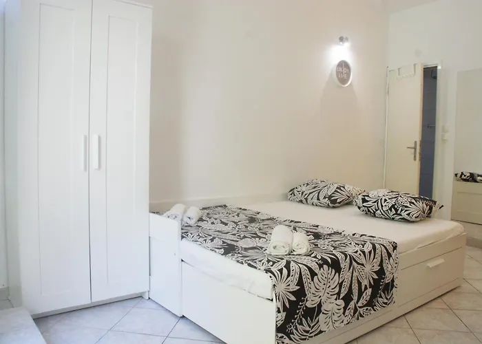 Kala De Flores With Balcony And * Szybenik