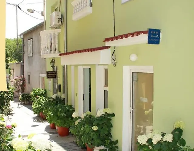 Kala De Flores With Balcony And *