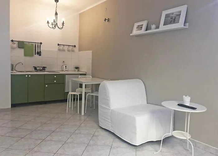 Kala De Flores With Balcony And 시베니크